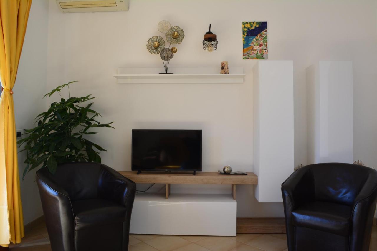 Casa Rossia Breathtaking Sea View Apartment In Позитано Экстерьер фото